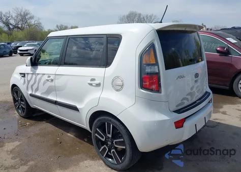 2011 Kia Soul + from USA, damaged, VIN KNDJT2A27B7267525